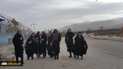 جمع آوری زباله ها رها شده در طبیعت به همت کانون جهاد علمی و  دانشجو معلمان مرکز زینب کبری (س) بروجرد در آستانه عید نوروز