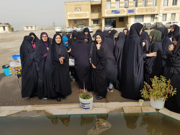 برگزاری صبحانه سالم در هفته سلامت و تندرستی در محوطه دانشگاه با همکاری انجمن ورزشی و بسیج 5