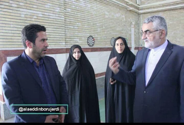 بازدید نماینده محترم بروجرد آقای دکتر علائالدین بروجردی از دانشگاه فرهنگیان بروجرد 3