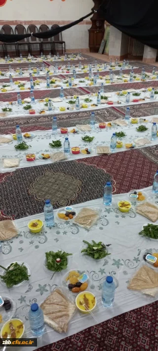 ضیافت افطار دانشجو معلمان مرکز آموزش عالی زینب کبری (س) بروجرد و.برگزاری مراسم احیاء در لیالی قدر
