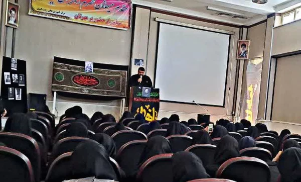 کسانی که خدمت به مردم می کنند در پیشگاه خداوند بالاترین اجر و منزلت را دارند 4